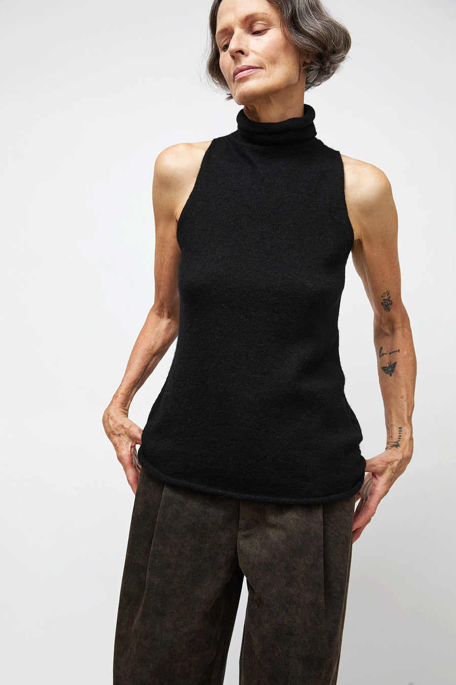 Lauren Manoogian Funnel Shell in Black