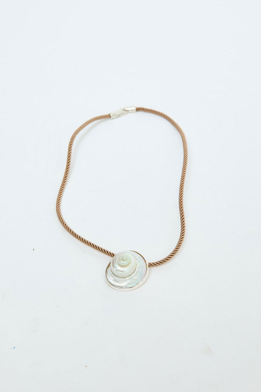 Le Chic Radical Seashell Necklace in Silver