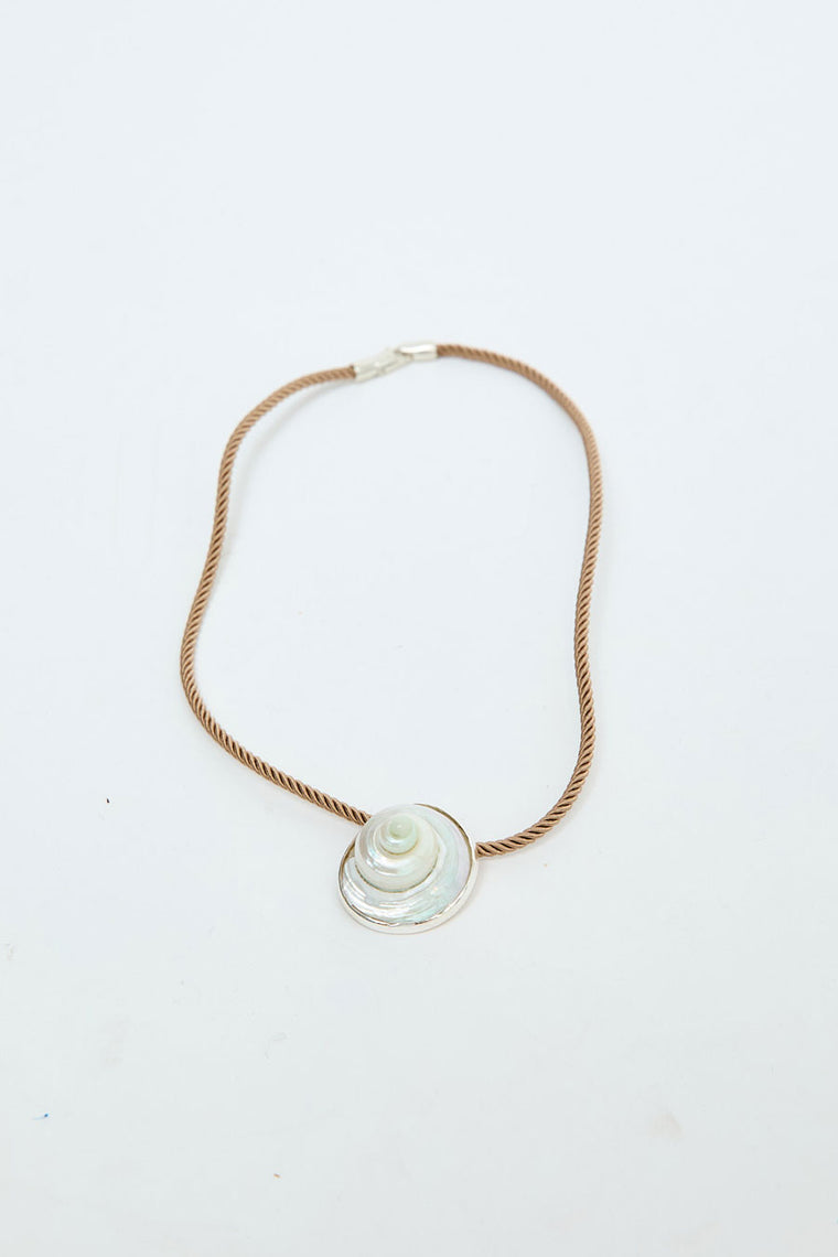 Le Chic Radical Seashell Necklace in Silver