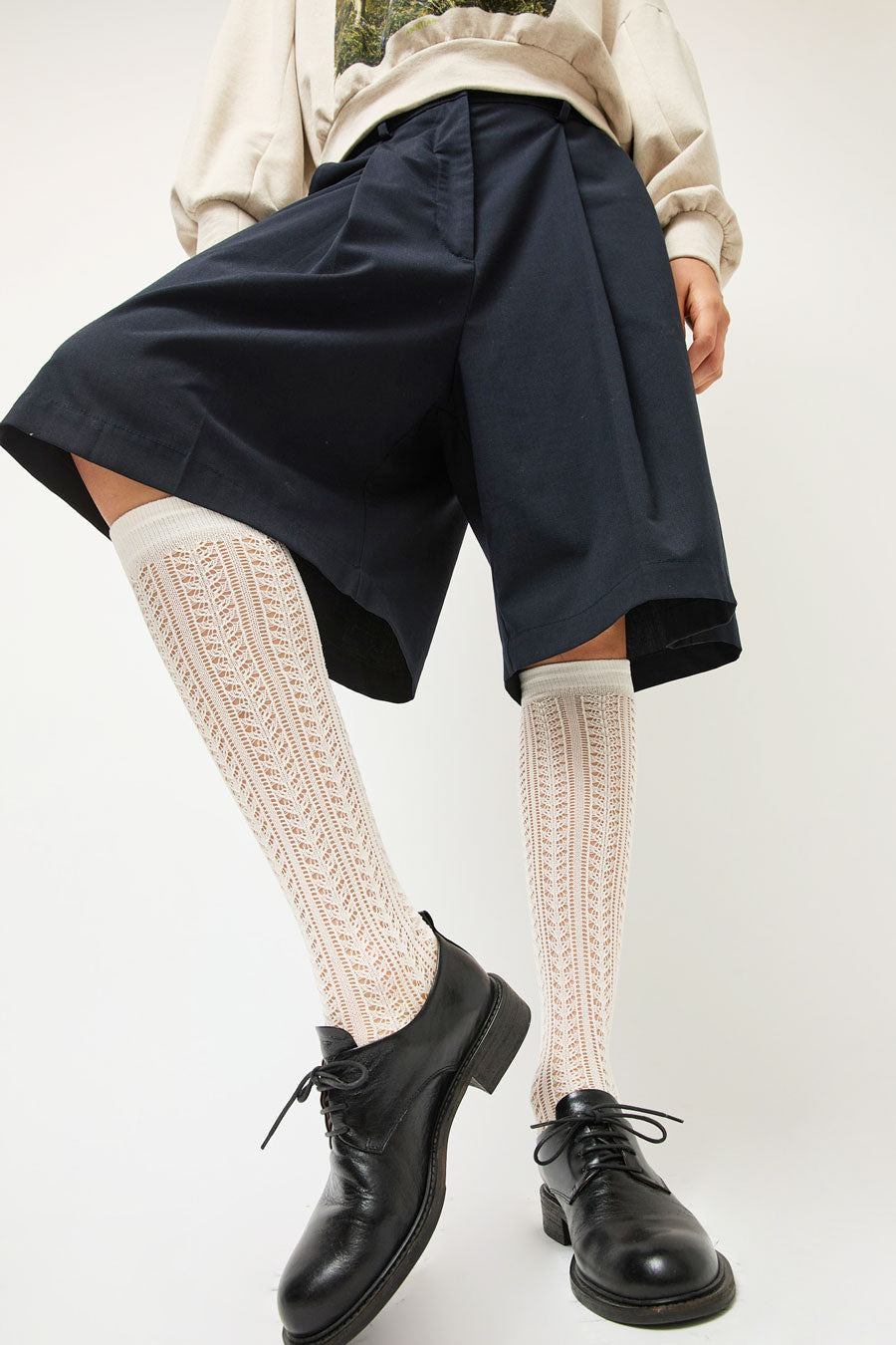 Leur Logette Mesh High Socks in Off White