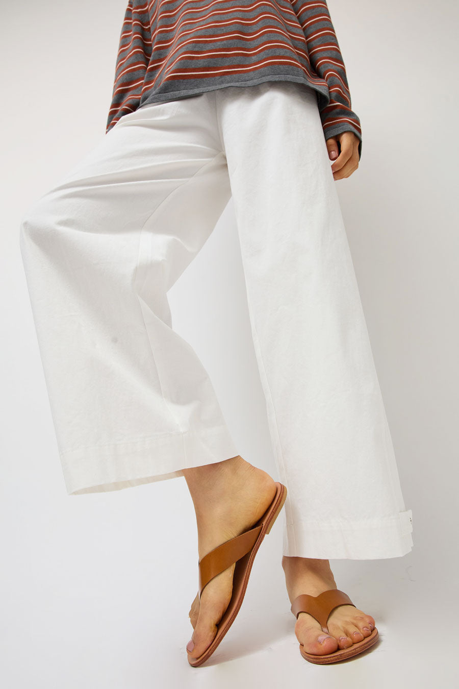 Maria Farro Mila Flip Flop in Caramel Leather