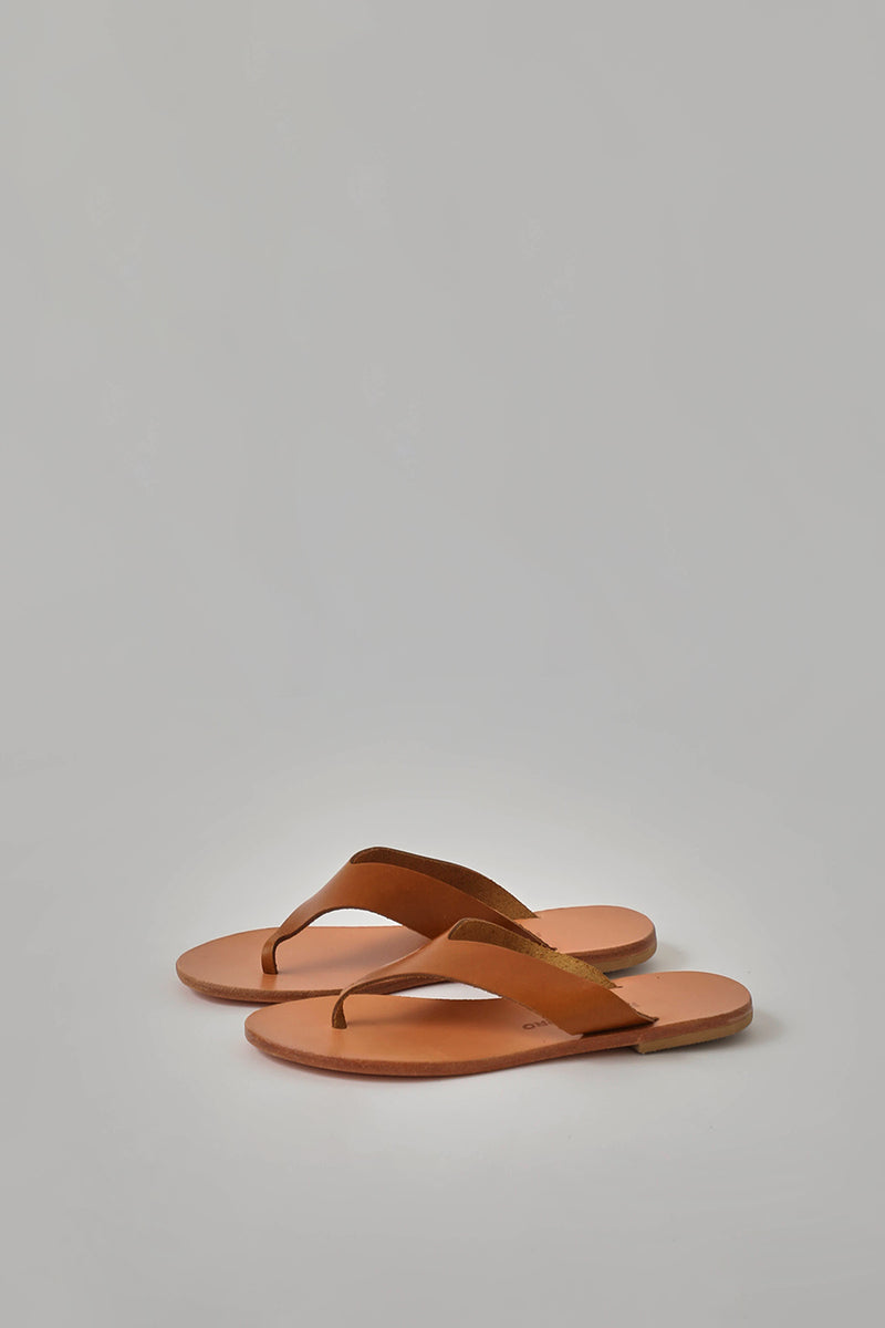 Maria Farro Mila Flip Flop in Caramel Leather
