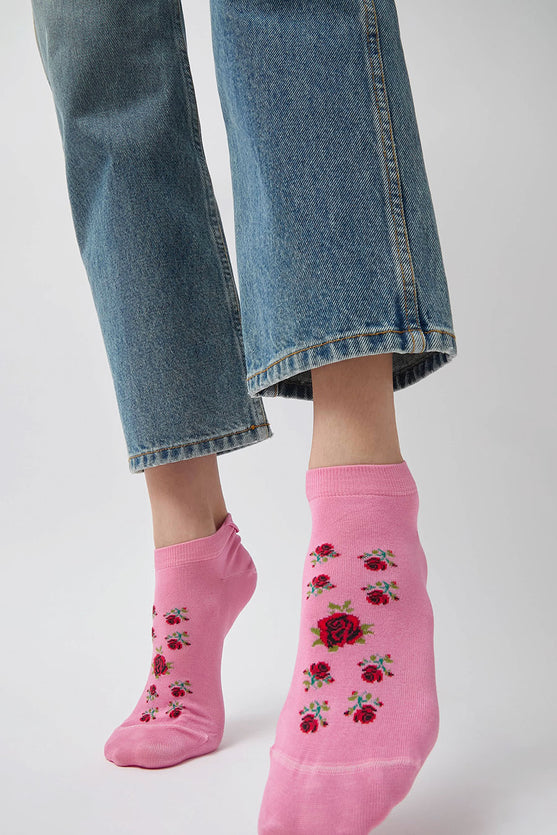 Maria La Rosa Rose Sneaker Socks in Pink and Red Rose