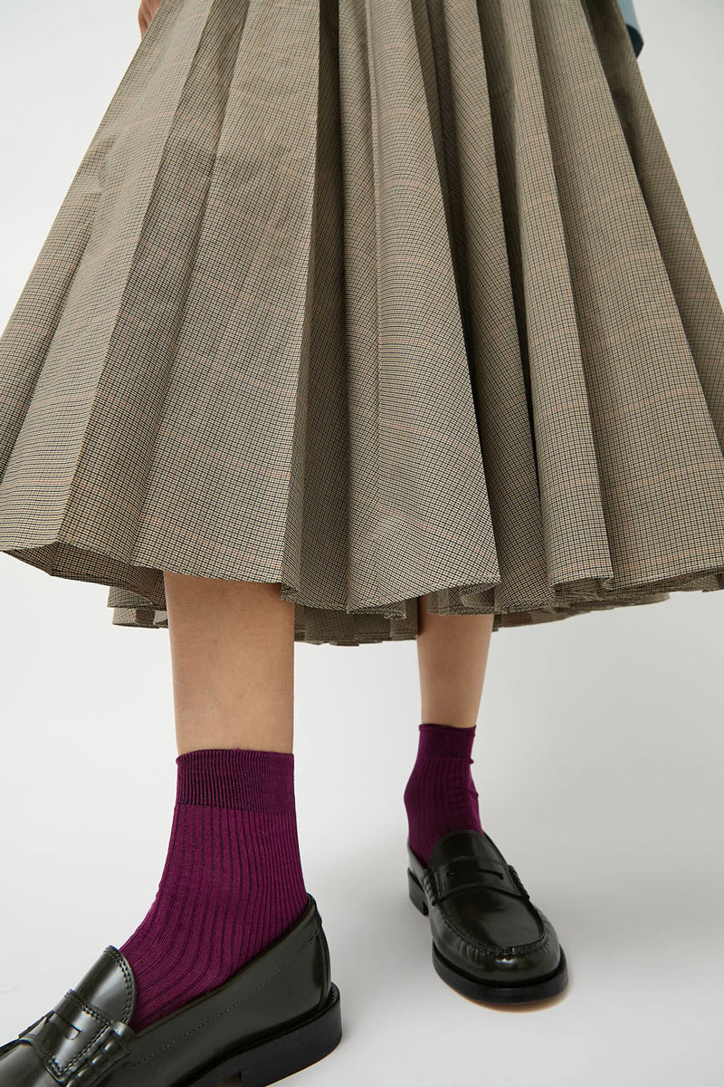 Maria La Rosa Silk Ribbed Ankle Socks in Susina