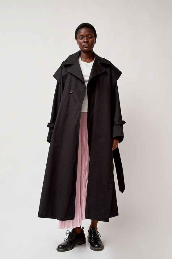 Marios Trench Coat in Black