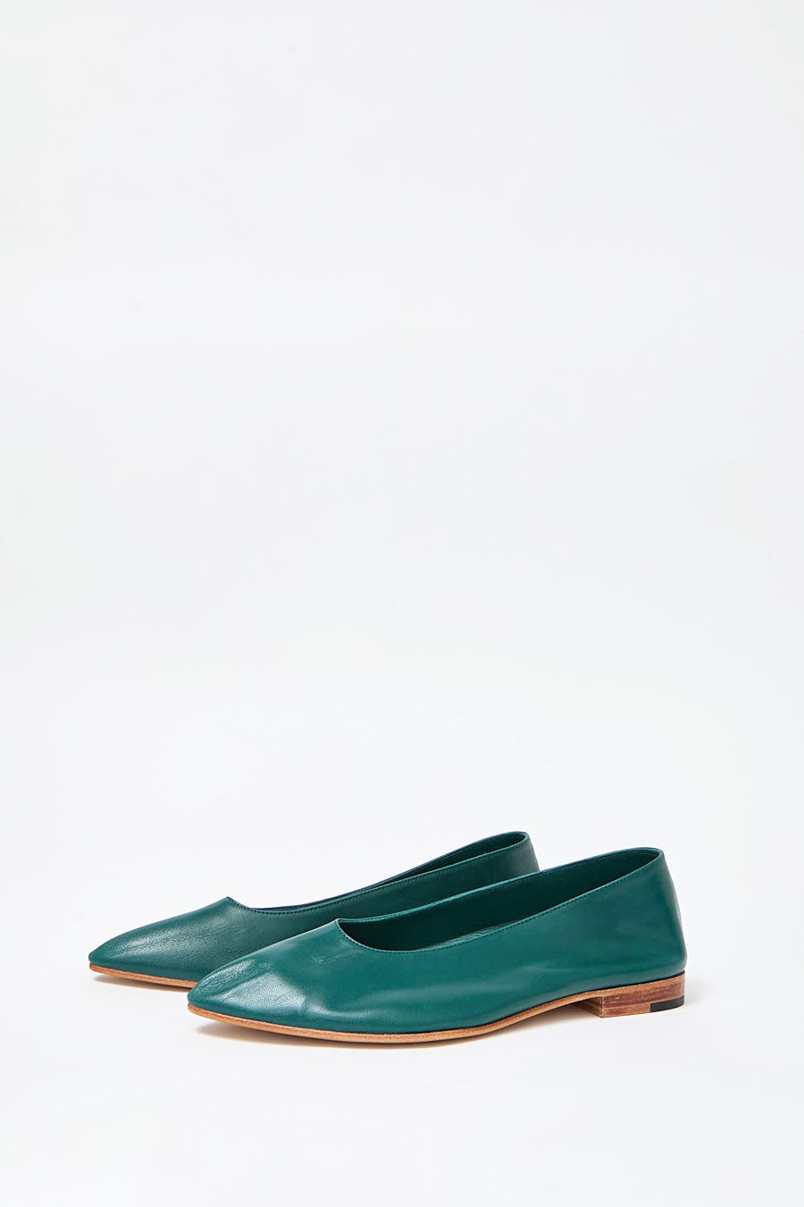 Martiniano Party Flat in Emerald