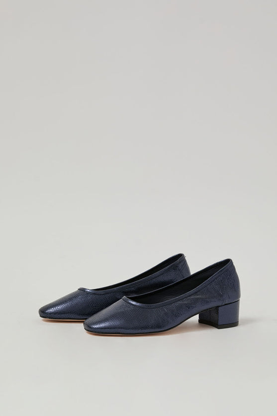 テトラ　バルサキト　バレリーナ20sr Maryam Nassir Zadeh Roberta Ballerina in Navy Blue – No.6 Store