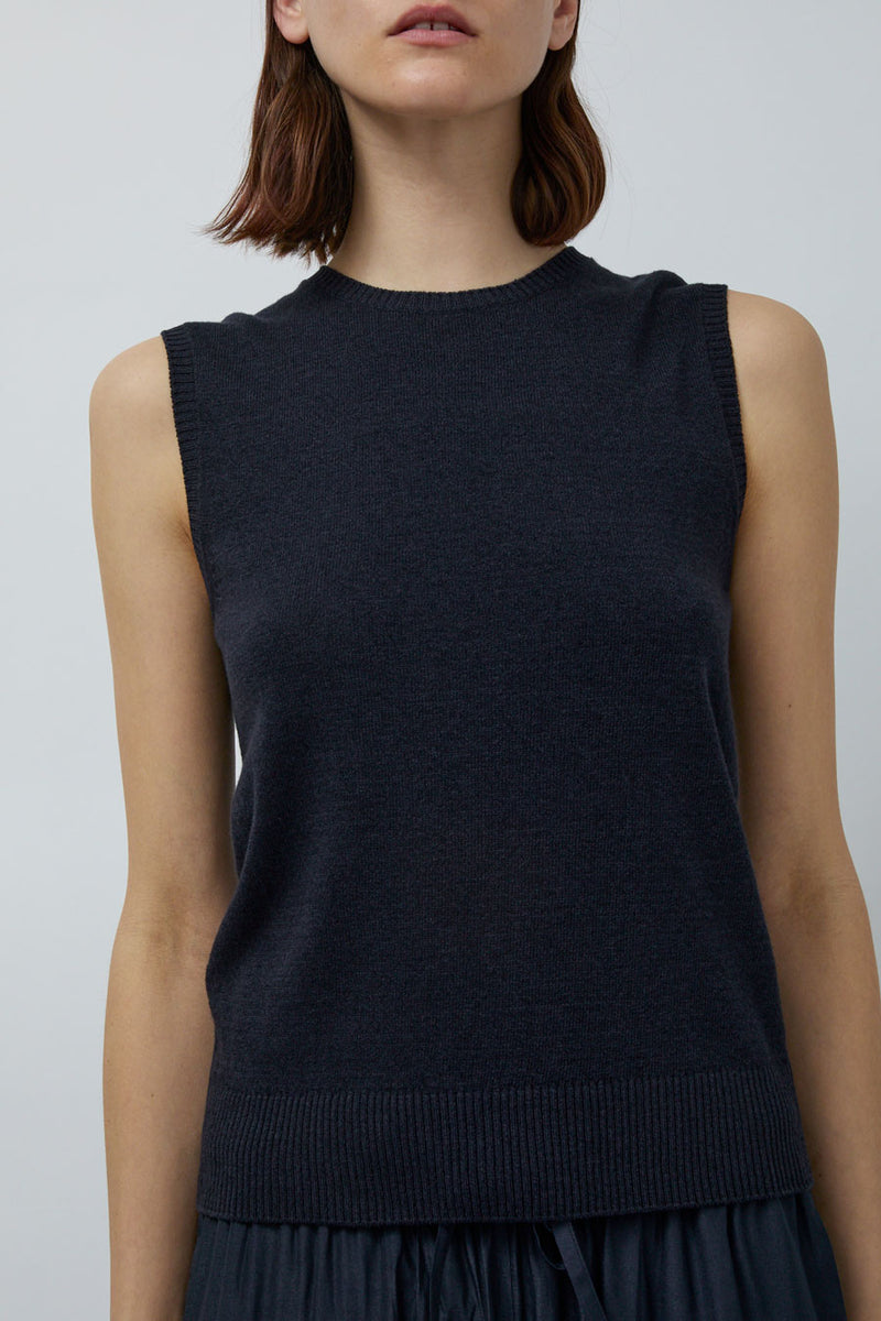 Mijeong Park Cotton Blend Sleeveless Knit Top in Navy