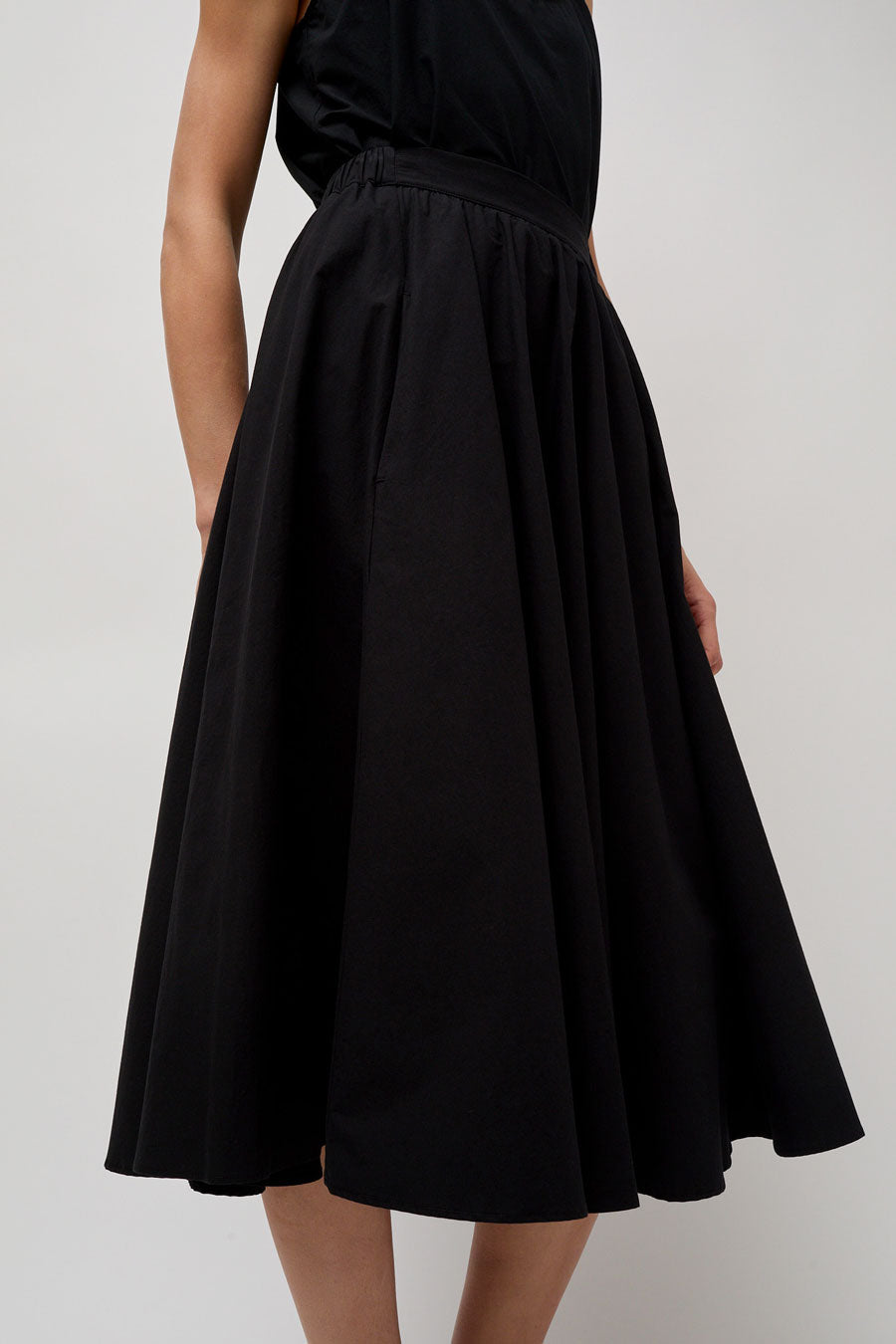 Modern Weaving Relaxed Circle Skirt in Black