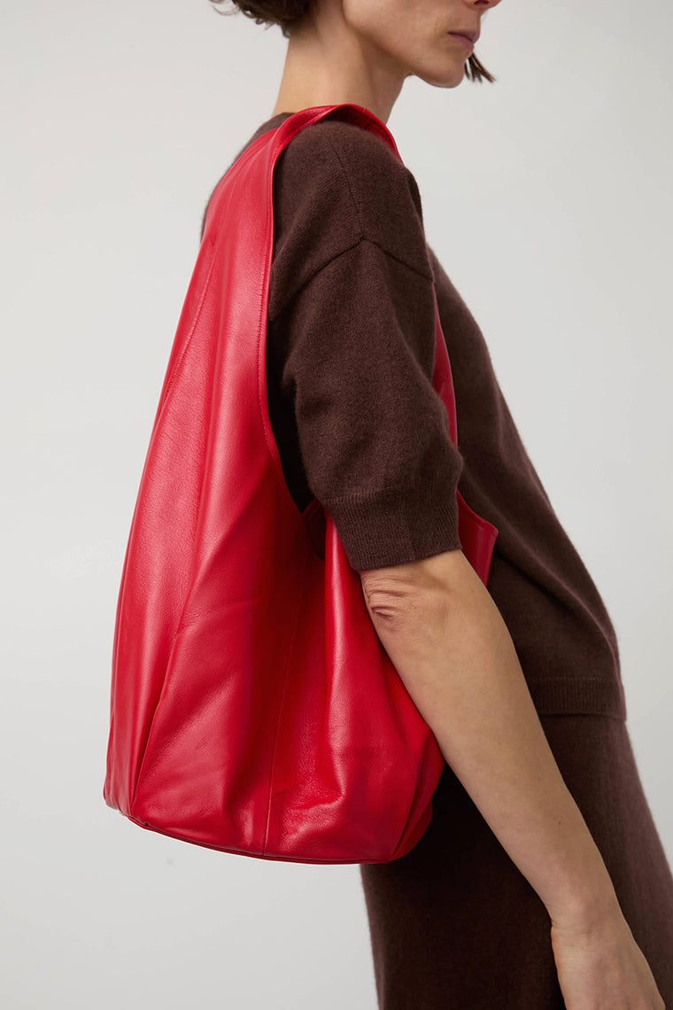 Modern Weaving Petite Pleated Shopper in Crimson