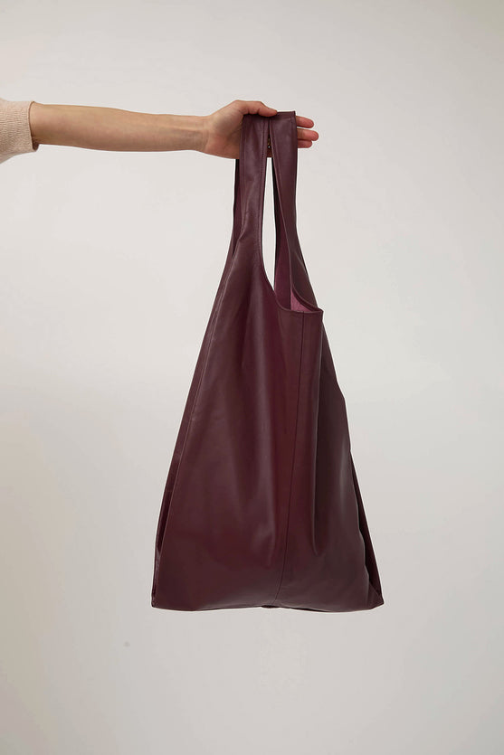 Modern Weaving XL Shopper in Burgundy