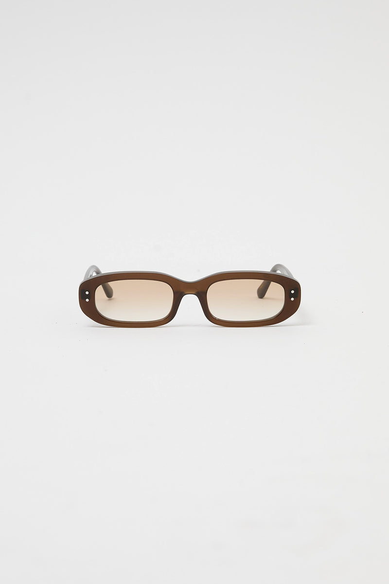 Monokel April Sunglasses in Chocolate
