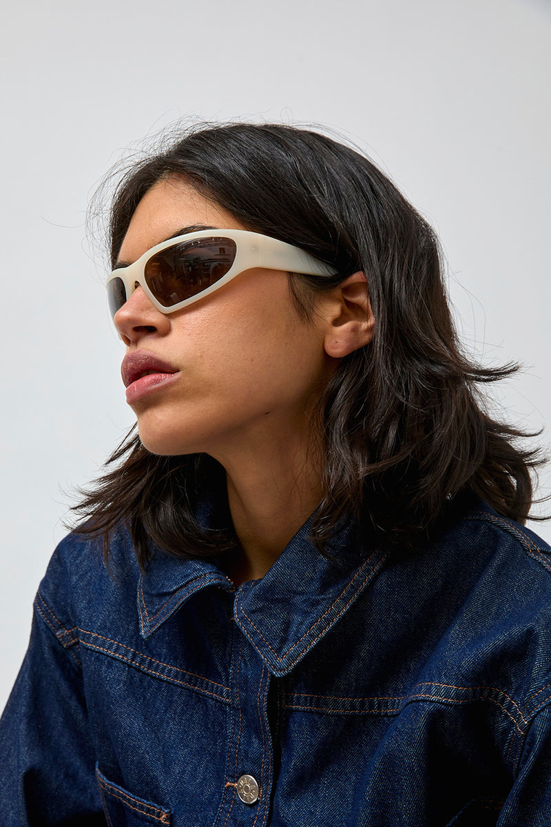 Monokel Crow Sunglasses in Matt Pearl
