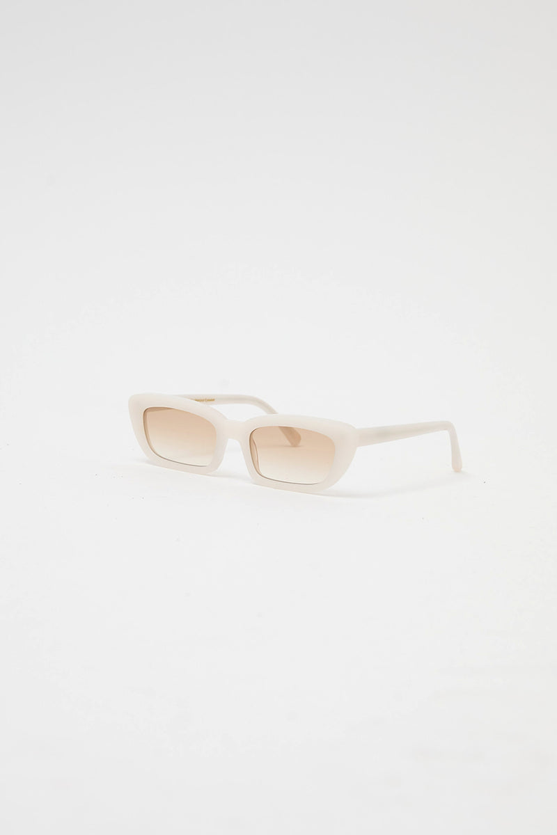 Monokel Nova Sunglasses in Pearl