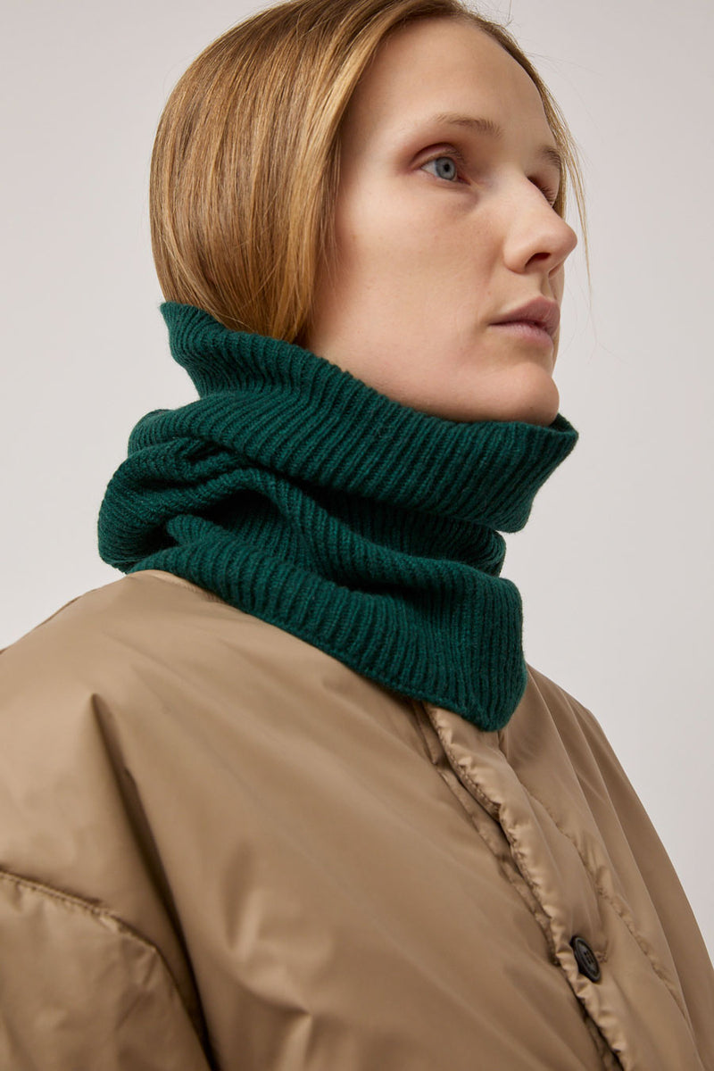 Muhlbauer Jael Ribbed Cashmere Hood in Fir