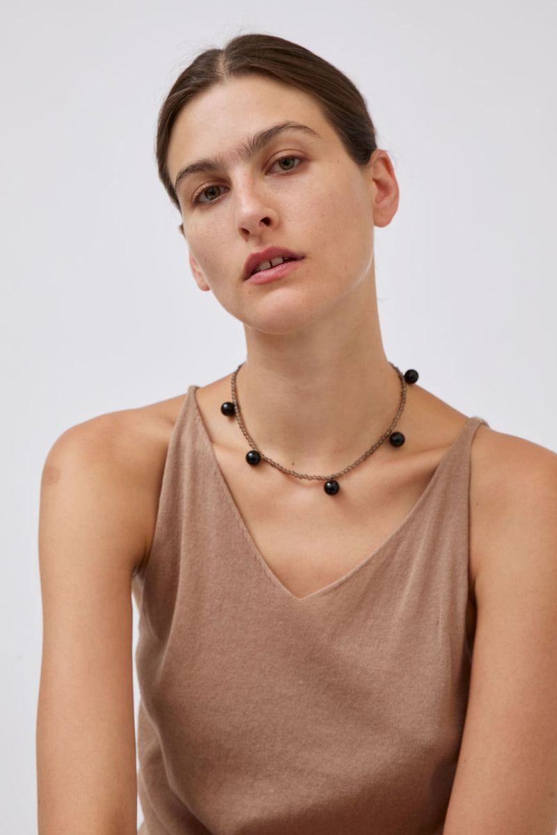 Mussels and Muscles Dew Necklace in Smoky Quartz and Onyx