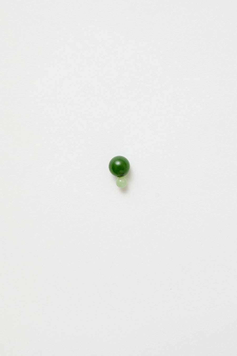Mussels and Muscles Glyzinia Bicolor Single Earstud in Dark Green