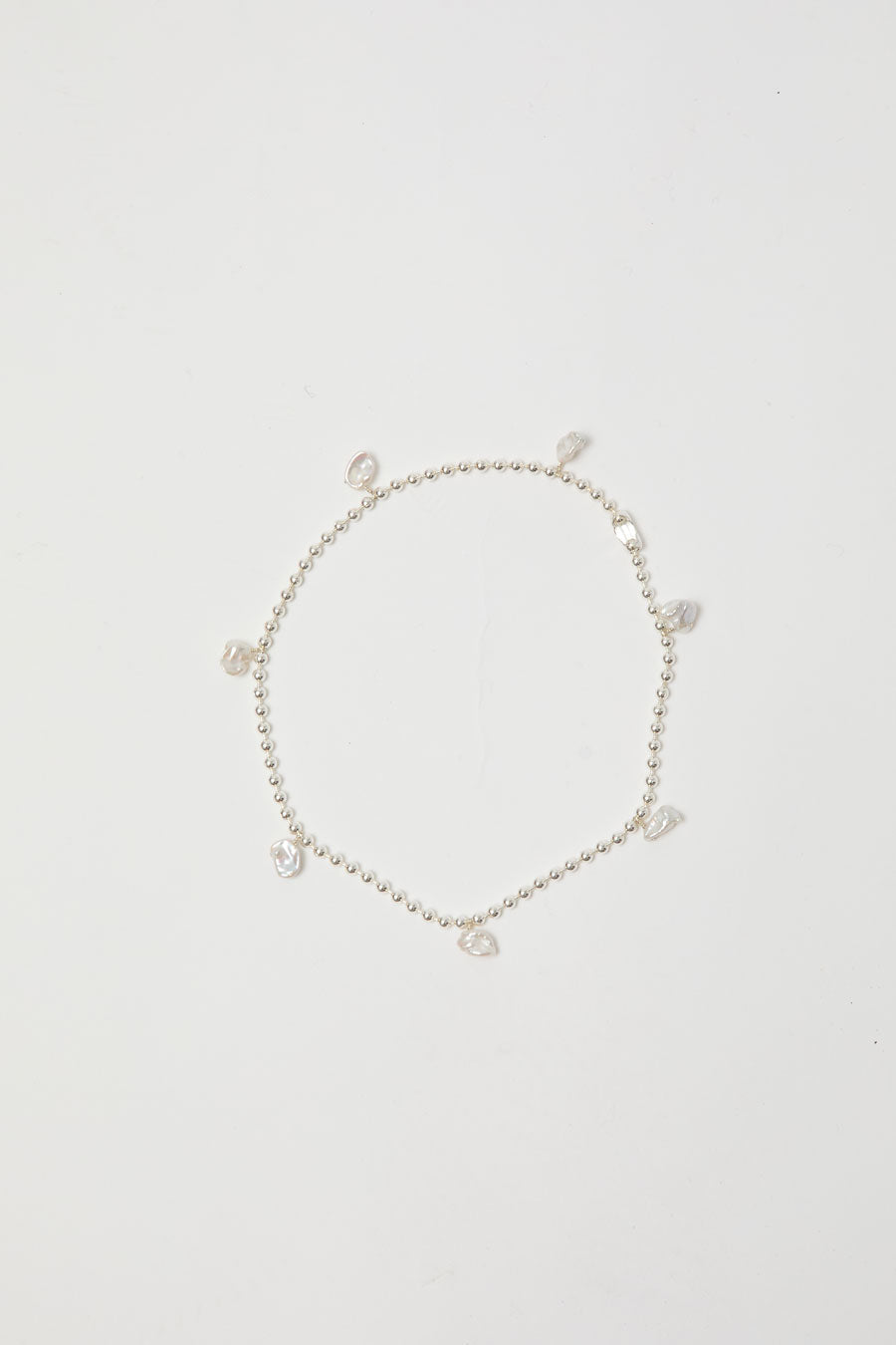 Mussels and Muscles Keshi Pearl Necklace No.6 in Silver and Pearl
