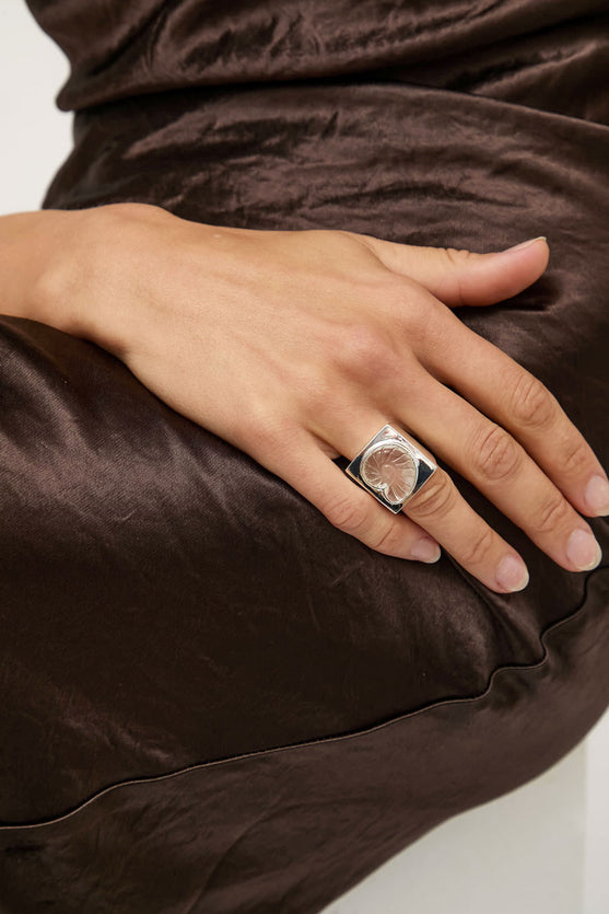 NOMIA Carved Shell Ring in Crystal