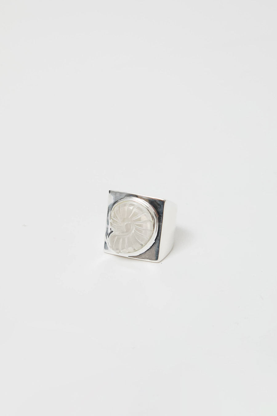 NOMIA Carved Shell Ring in Crystal