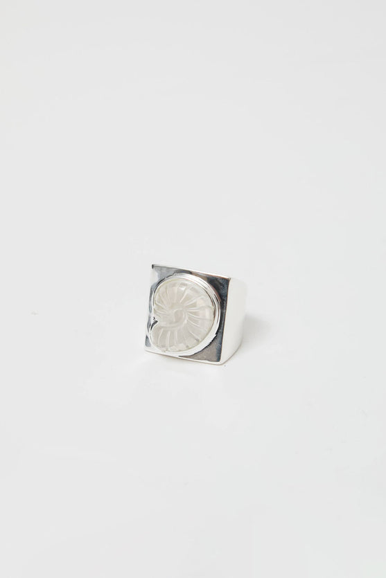 NOMIA Carved Shell Ring in Crystal