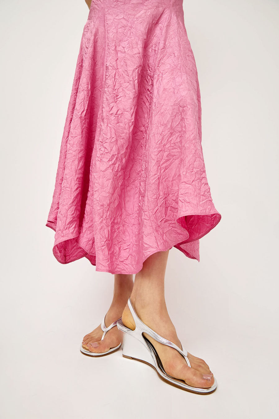 NOMIA Lela Thong Wedge in Silver