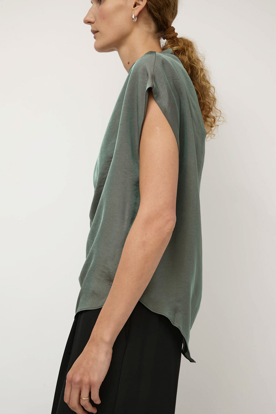 NOMIA Twist Shoulder Top in Dusk