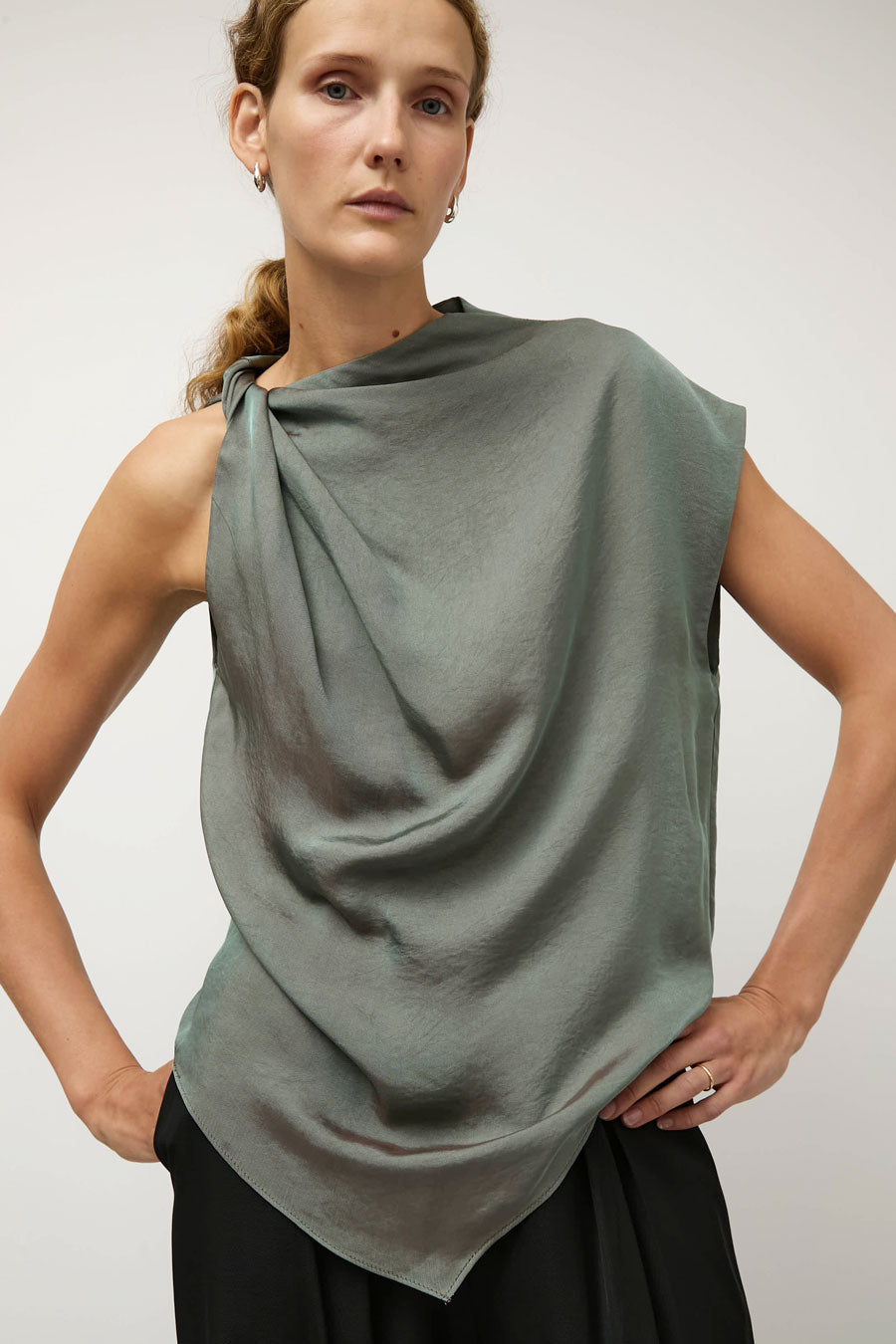 NOMIA Twist Shoulder Top in Dusk