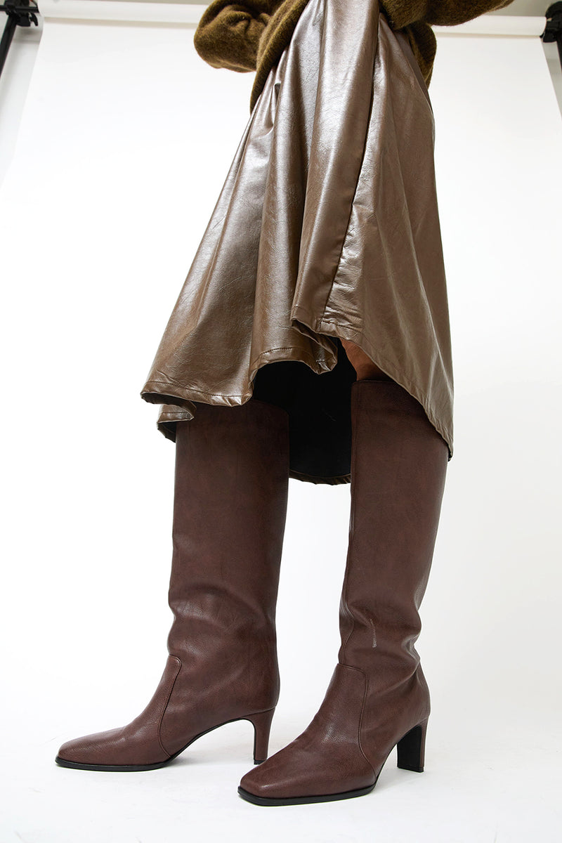 NOMIA Gemo Knee High Boot in Caffe