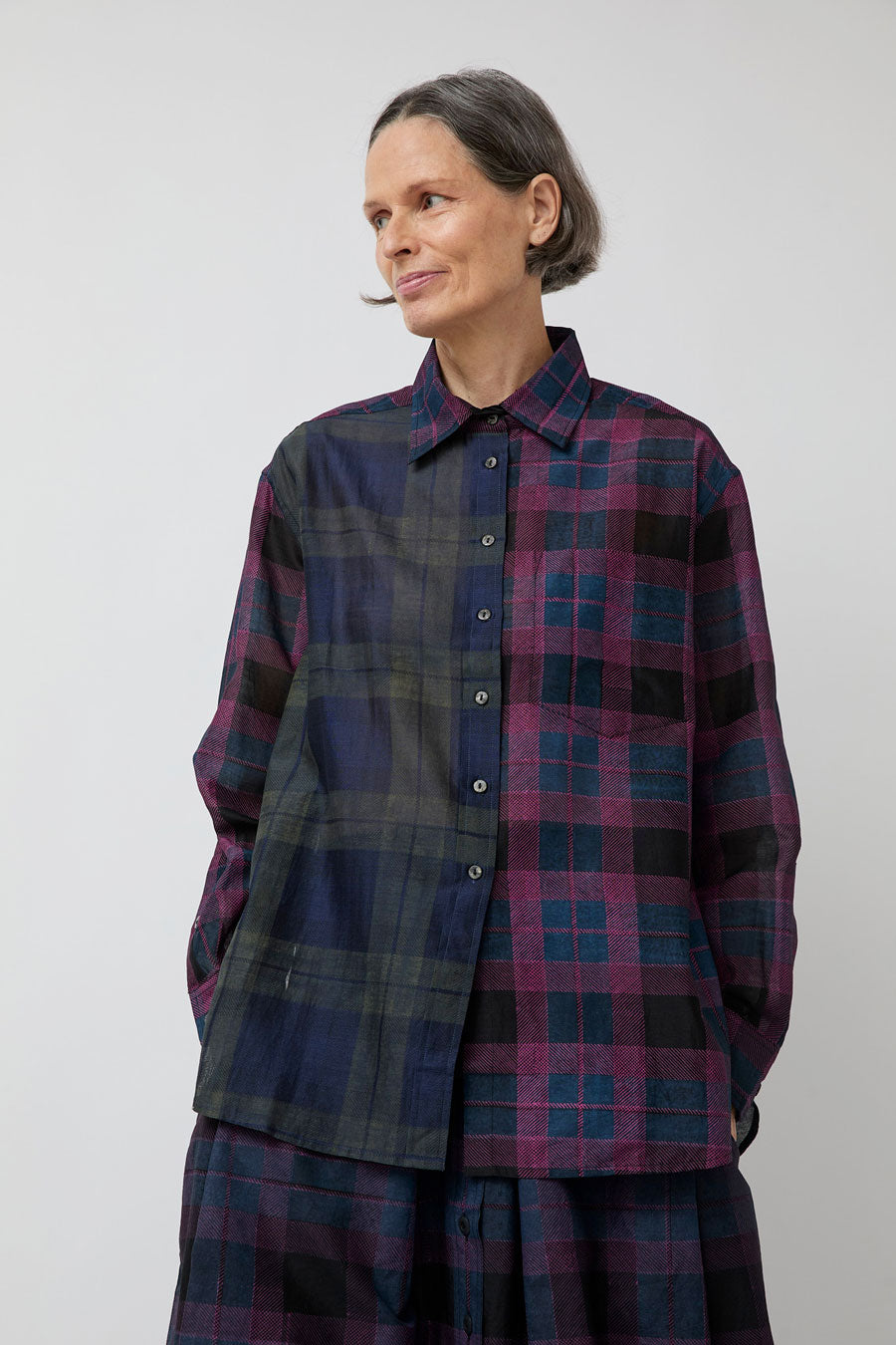 NYMANE Chris Shirt in Black and Indigo