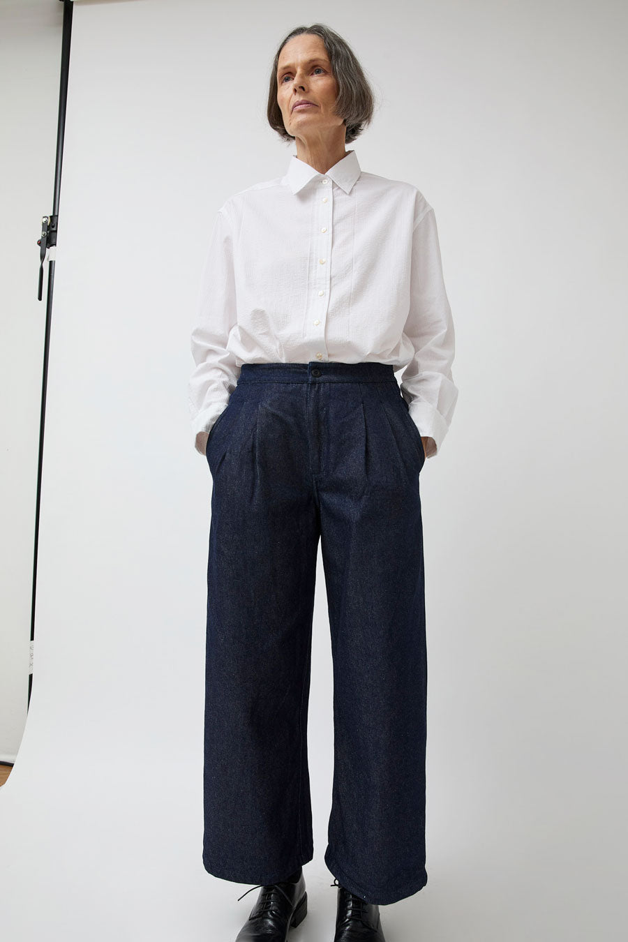 NYMANE Wes Pleated Pant in Indigo