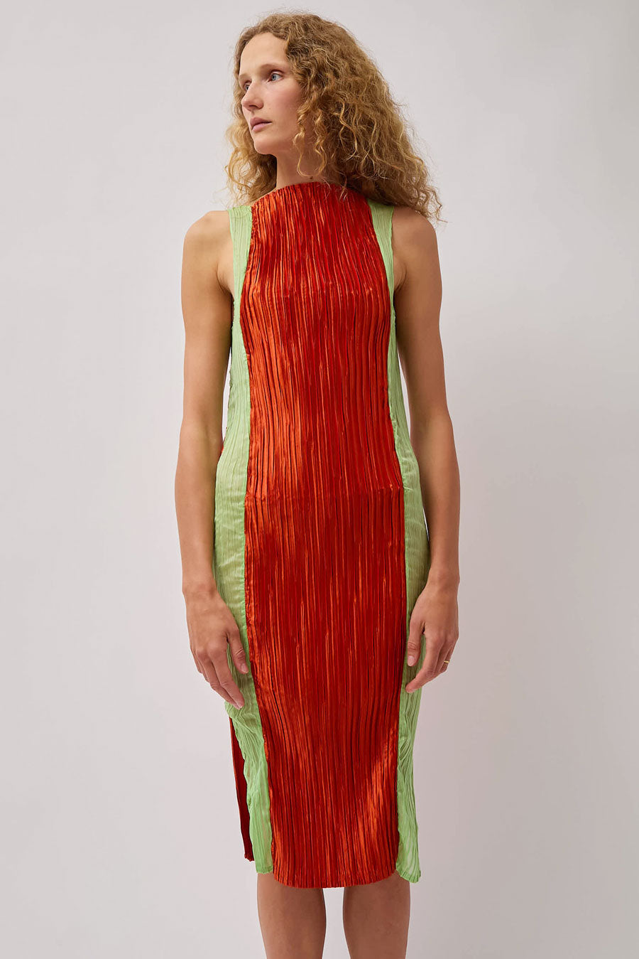 Nin Studio Contorno Dress in Rust Green