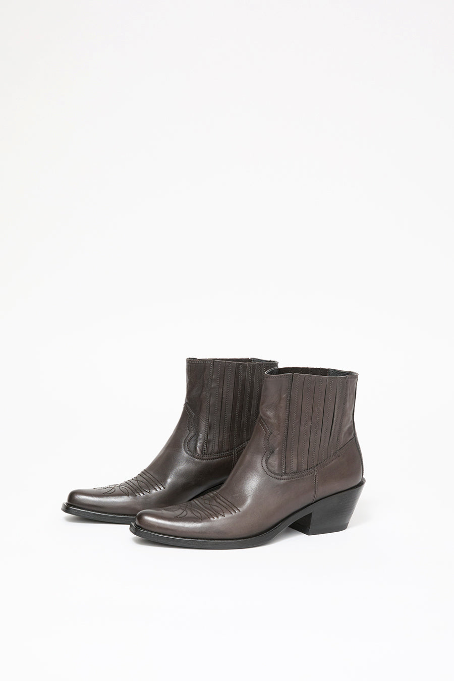 No.6 Low Western Boot in Espresso