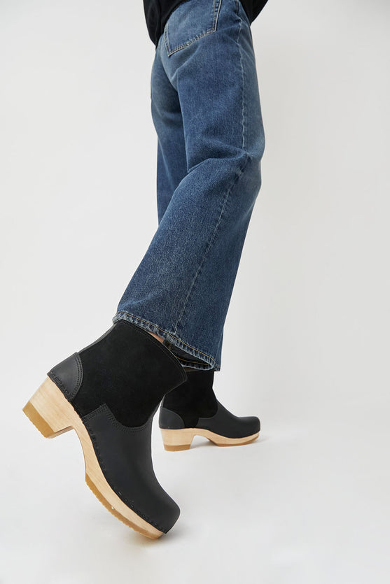 No.6 5" Pull on Shearling Clog Boot on Mid Heel in Black Suede