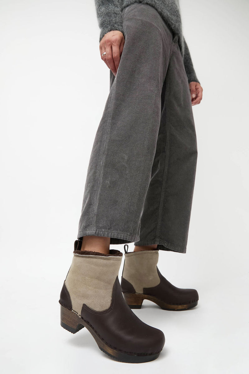 No.6 5" Pull on Shearling Clog Boot on Mid Heel in Spice and Fudge on Cocoa Base