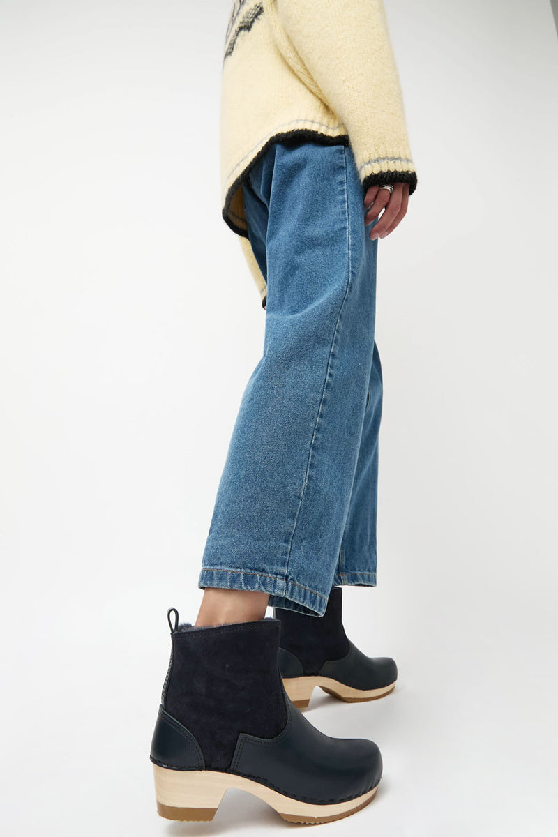 No.6 5" Pull on Shearling Clog Boot on Mid Heel in Navy and Night