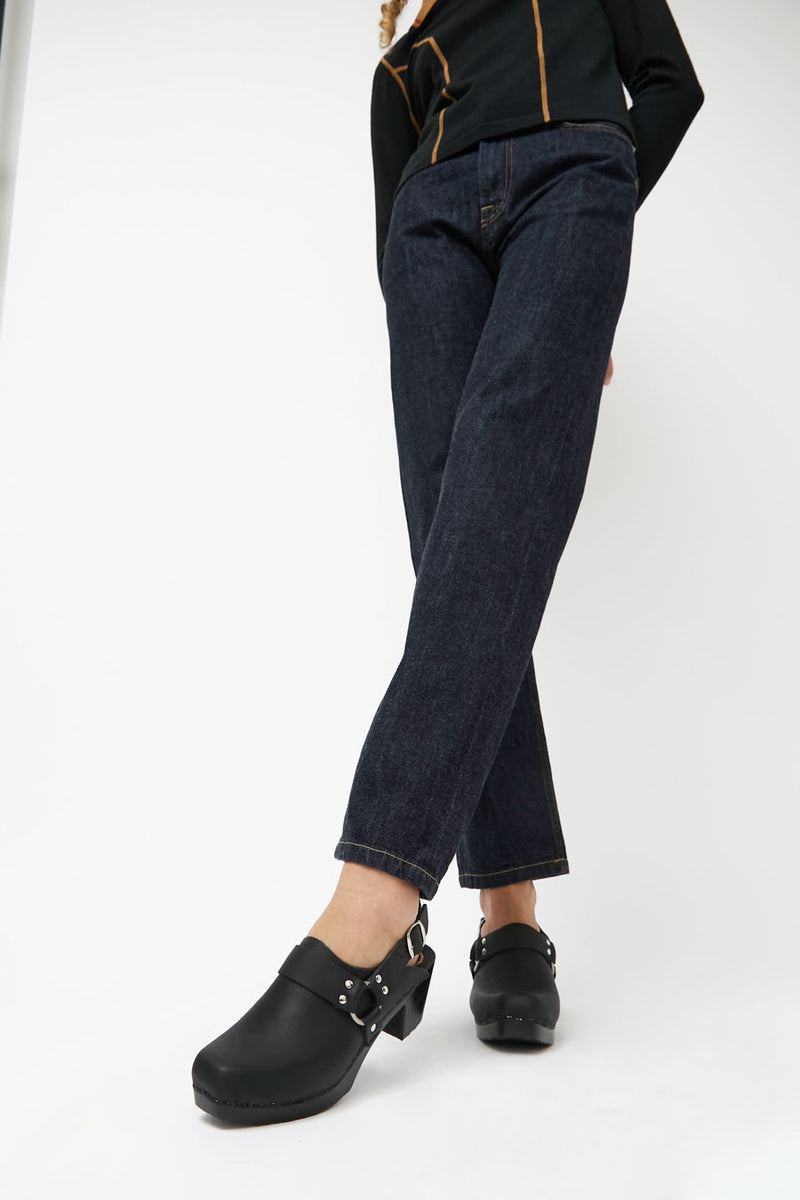 No.6 Arlo Clog on Square Toe Mid Heel in Black on Black Base