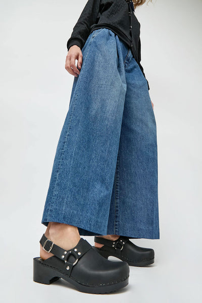No.6 Brando Clog on Vintage Base in Black on Black Base – No.6 Store
