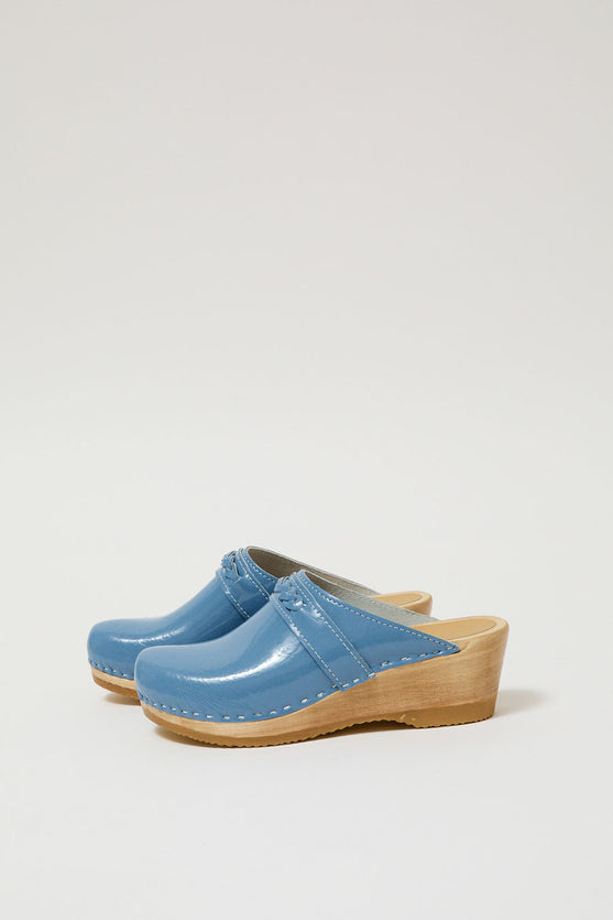 No.6 Bridget Clog on Mid Wedge in Robin Patent