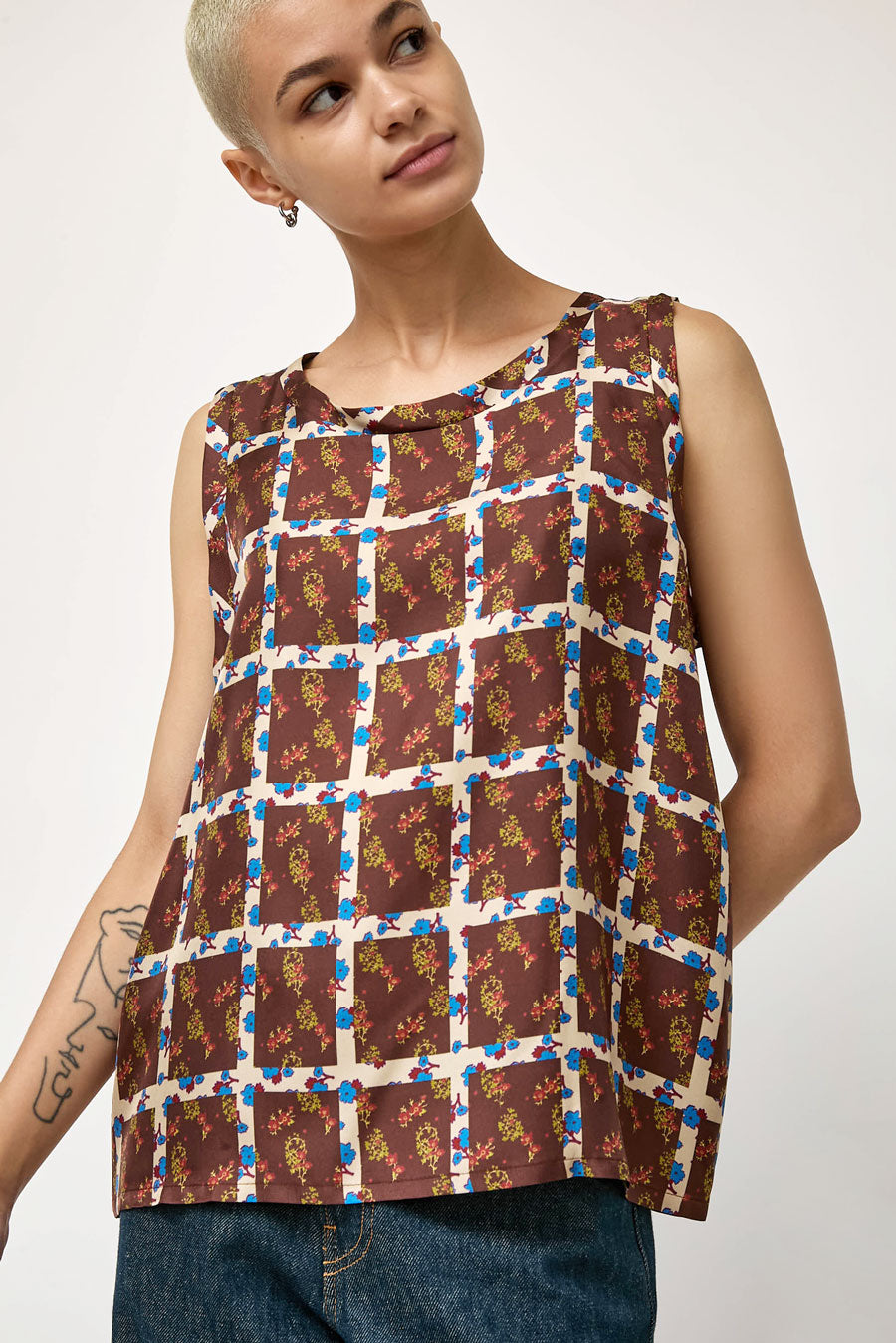 No.6 Danny Tank in Brown Window Pane Floral