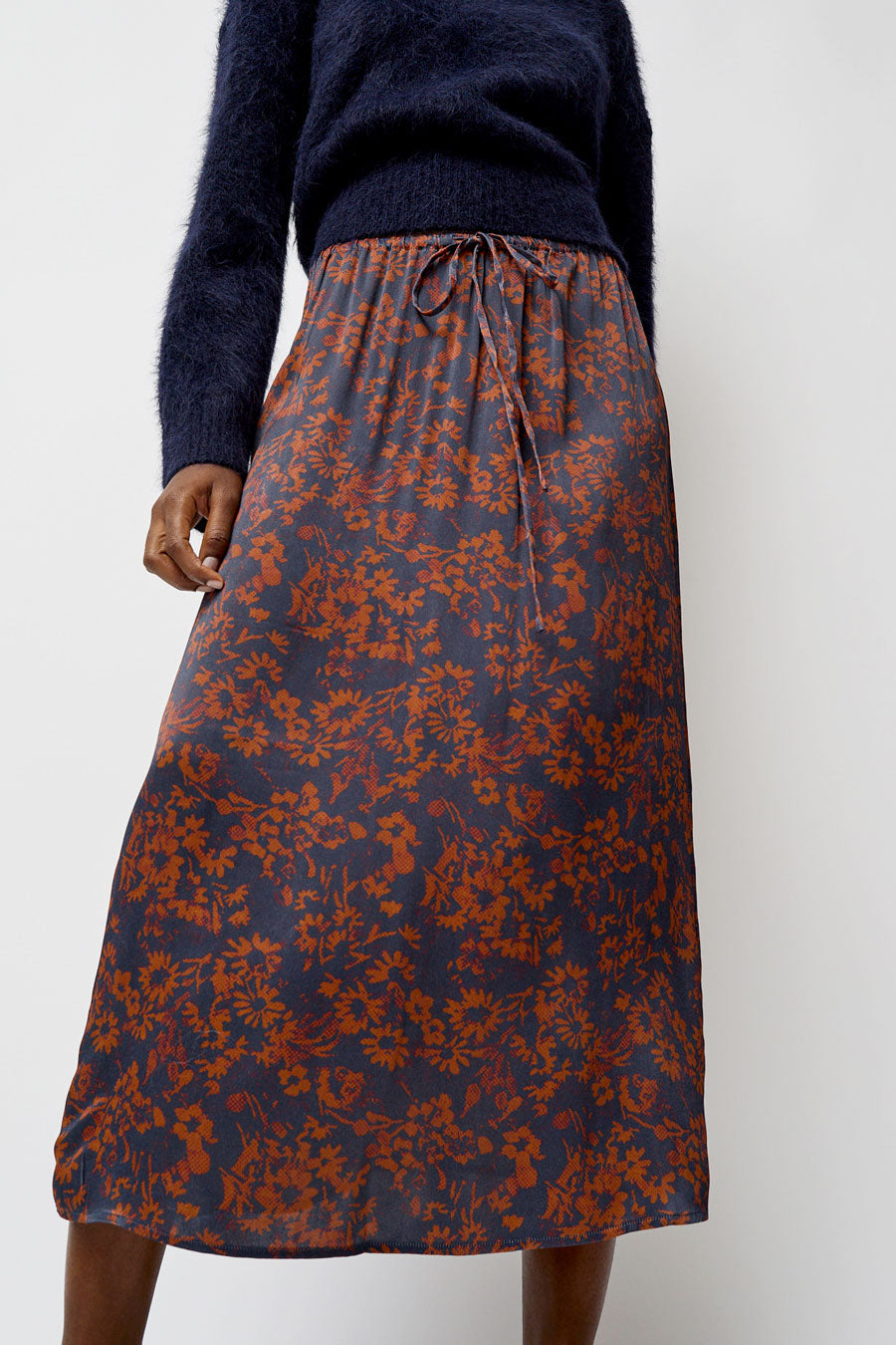 No.6 Inez Skirt in Rust and Navy Garden