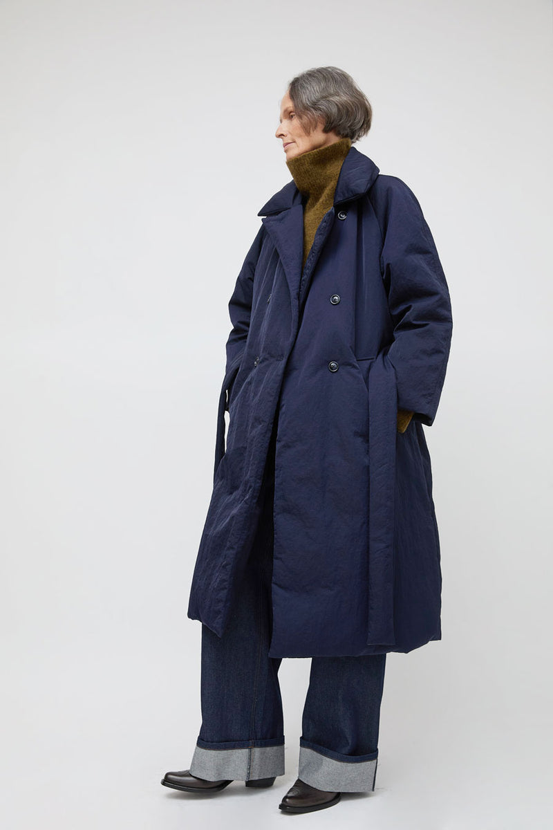 No.6 Leeds Coat in Navy
