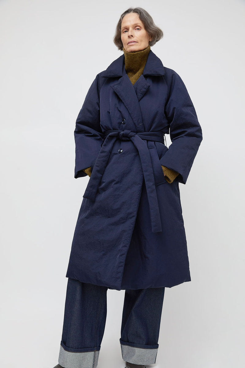 No.6 Leeds Coat in Navy