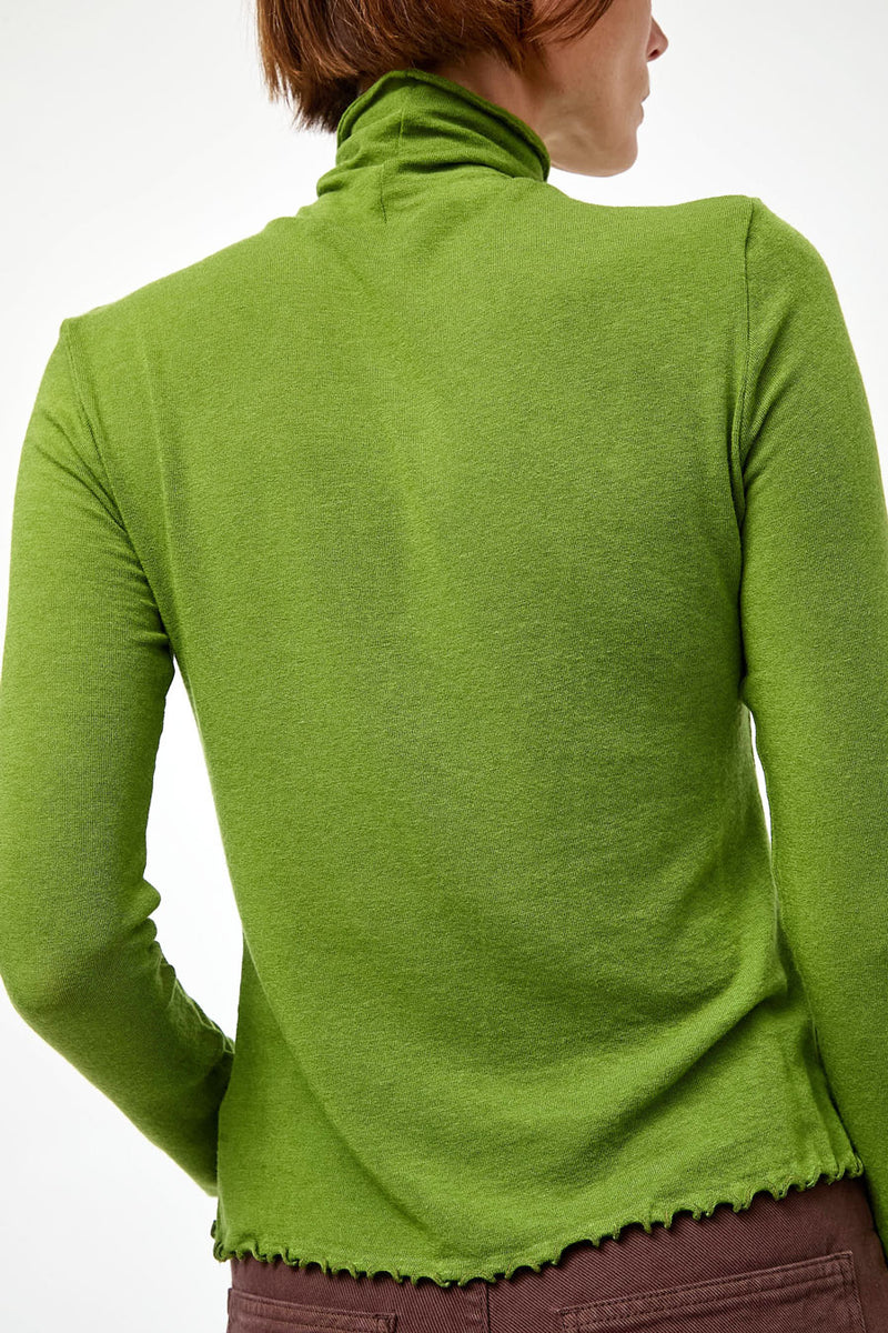 No.6 Lennon Turtleneck in Grass
