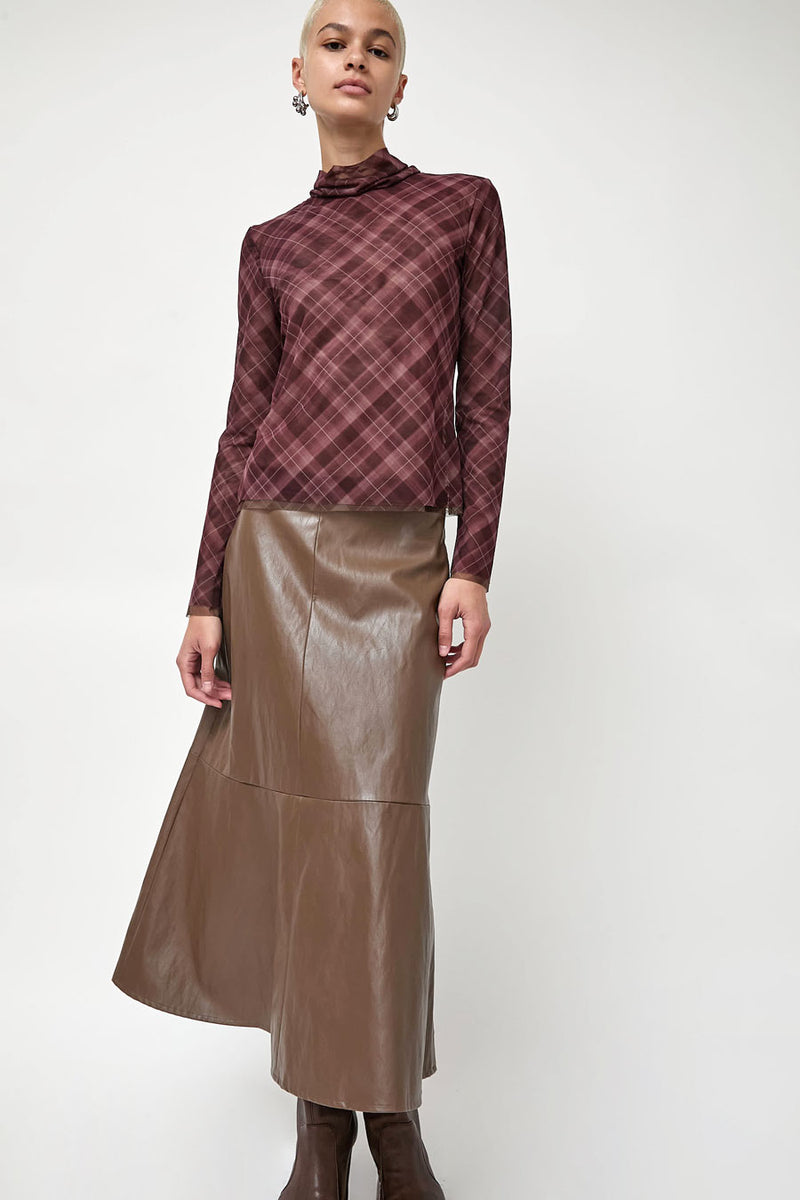 No.6 Lennon Turtleneck in Plum Plaid