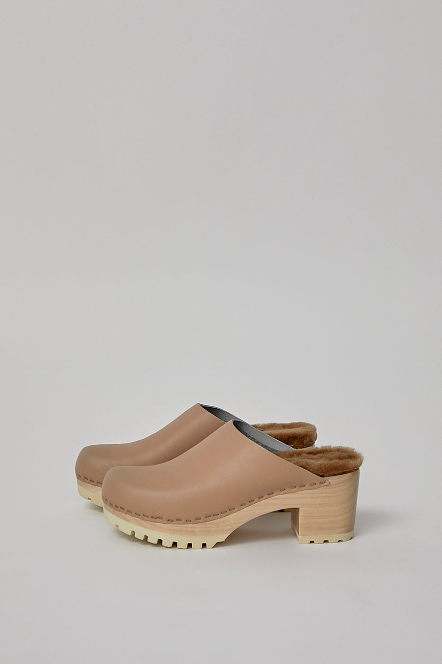 No.6 Liza Clog on Mid Tread in Camel with Copper Shearling