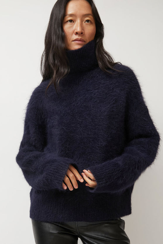 No.6 Miles Sweater in Navy