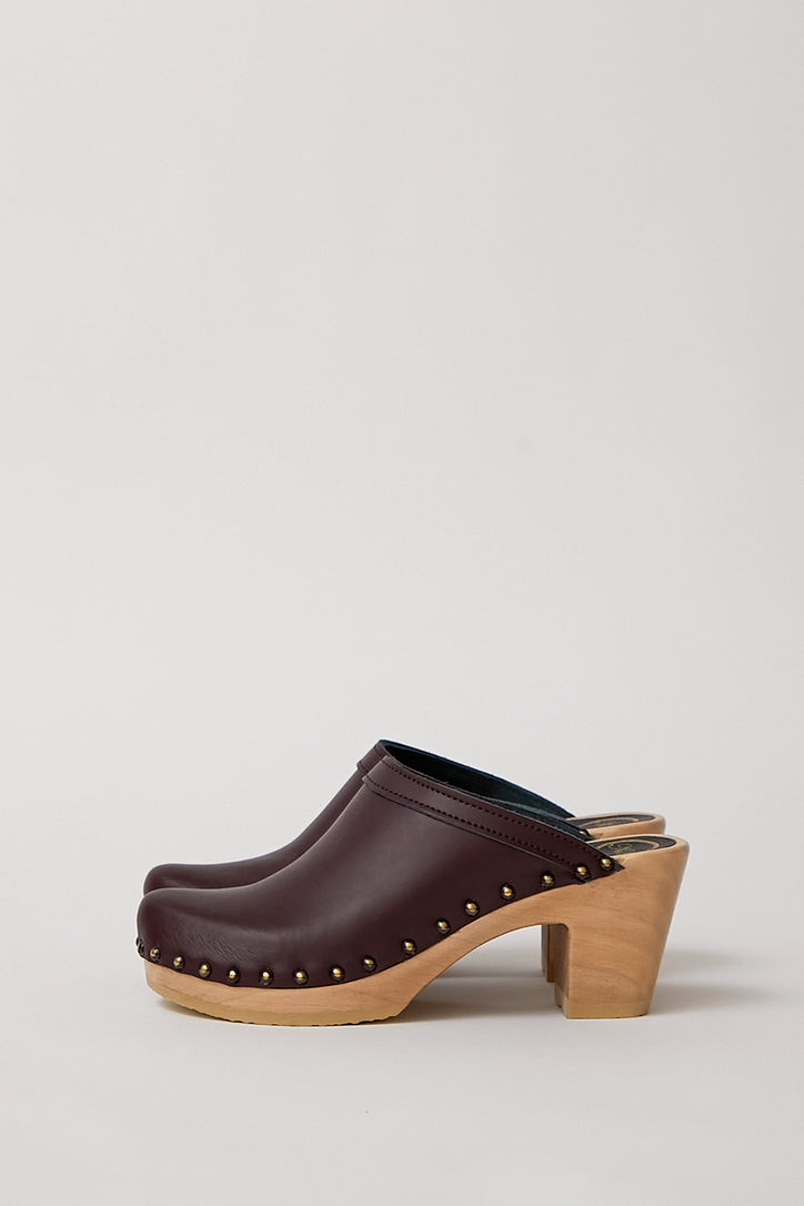 Microsuede Spool Heel Sandals | Ardene