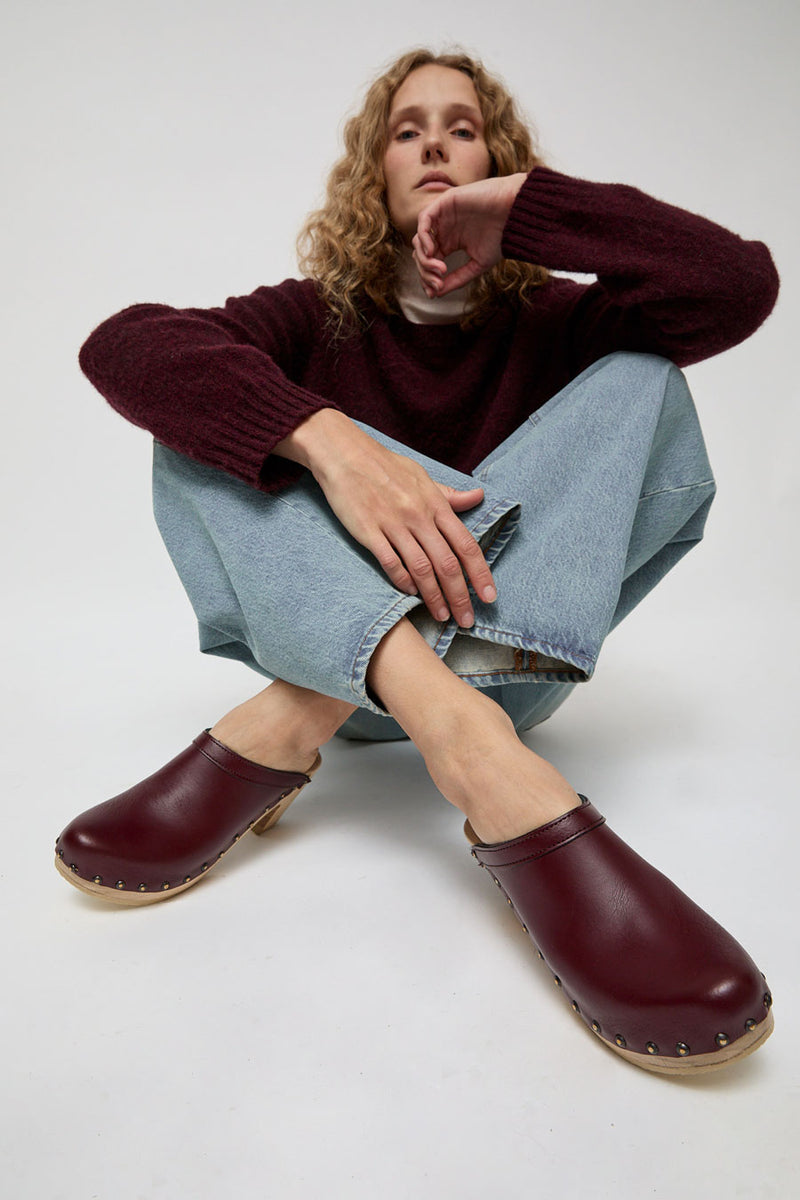 Old School Studded Clog on High Heel in Maroon – Store