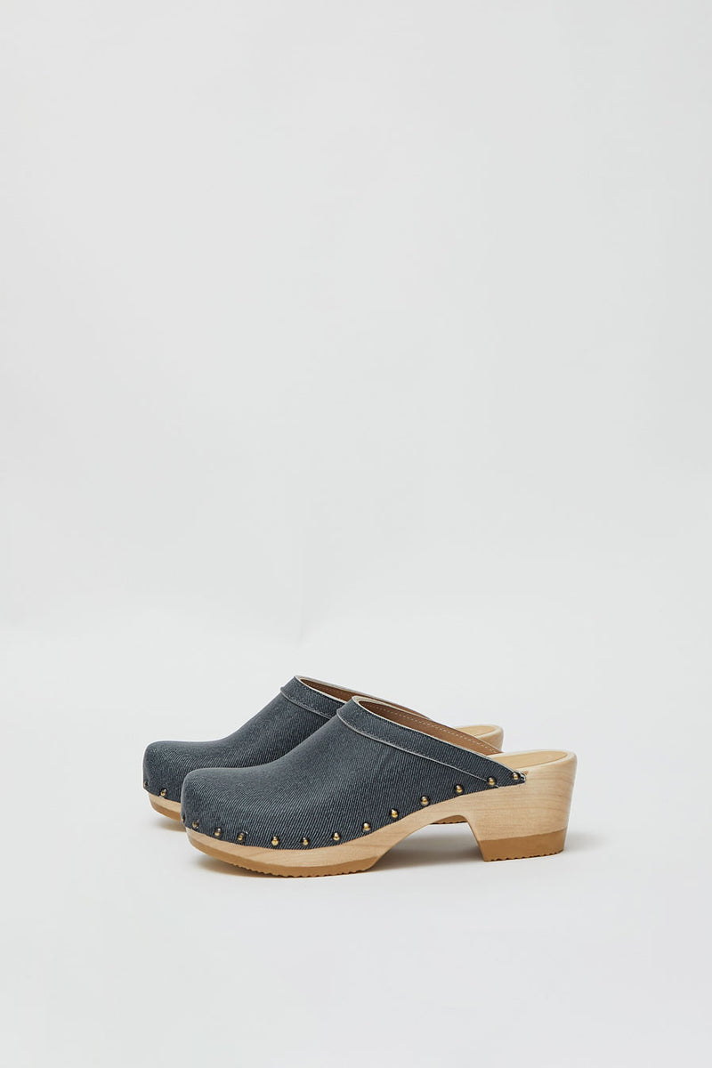 Clogs number 6 online